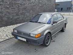 Nissan Sunny - 1.3 SLX 1988 - Oldtimer - Portugees kenteken