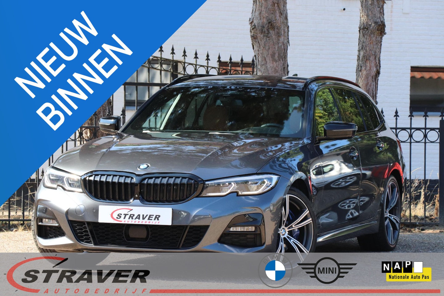 BMW 3-serie Touring - 330d xDrive High Executive |Harman/Kardon |Panoramadak - AutoWereld.nl