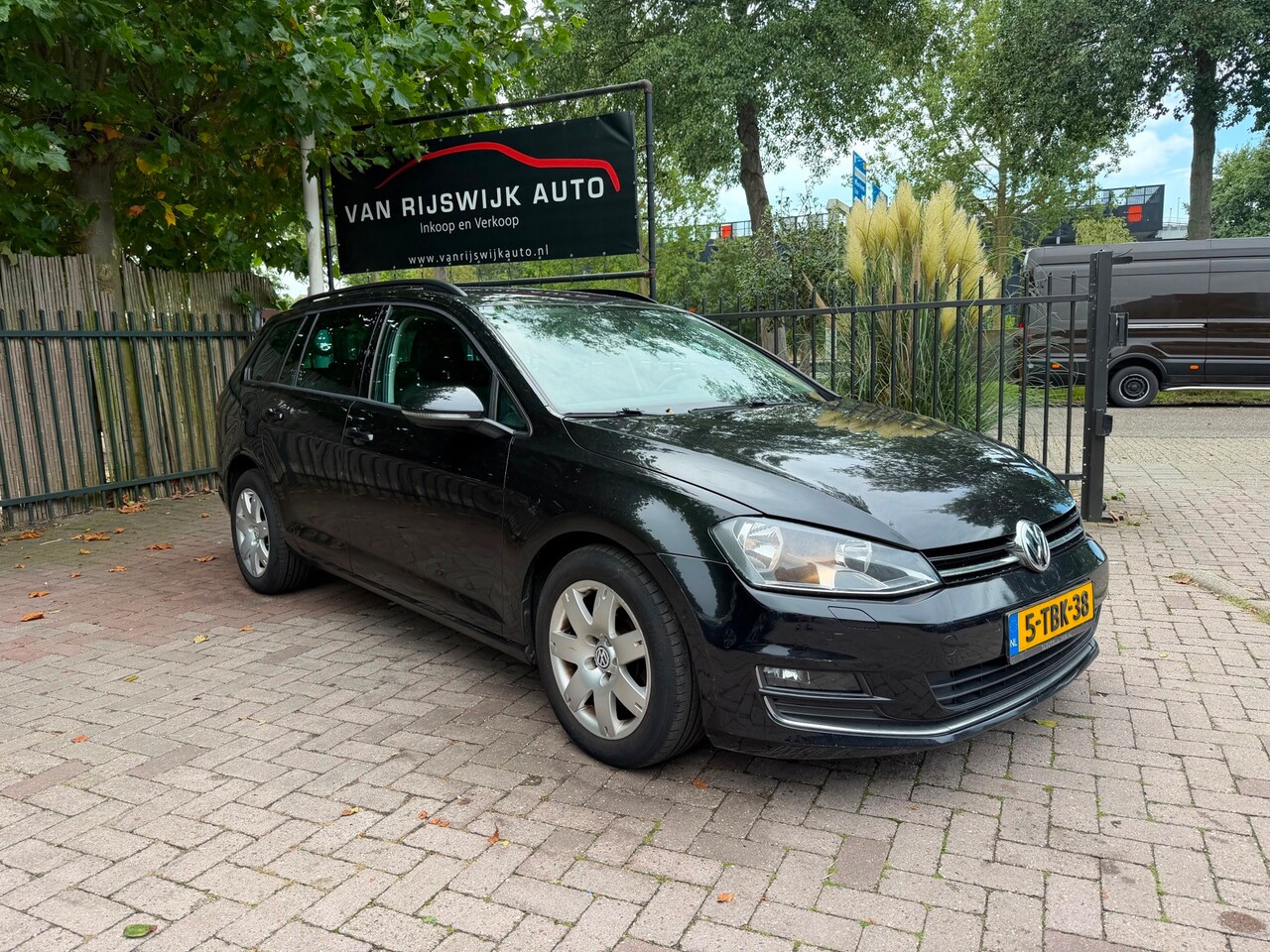 Volkswagen Golf Variant - 2.0 TDI Highline Aut Nav Stoelverw EX BPM - AutoWereld.nl