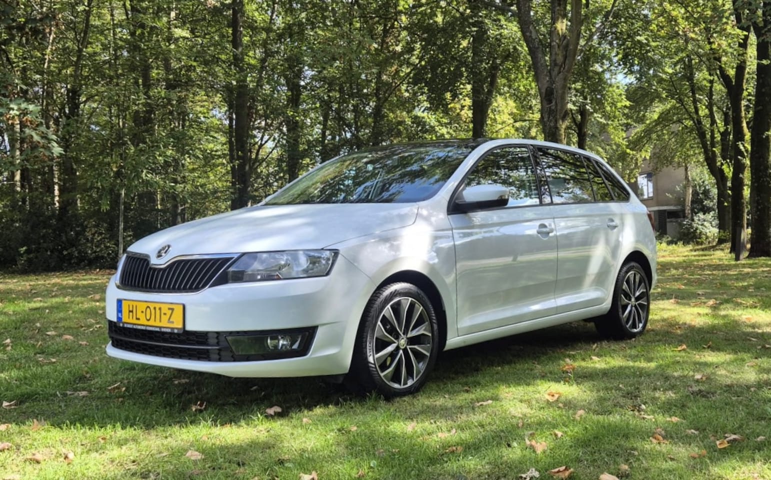Skoda Rapid Spaceback - 1.2 TSI Greentech Edition bj.2016 Pano|Navi|Cc|Pdc|Nap. - AutoWereld.nl