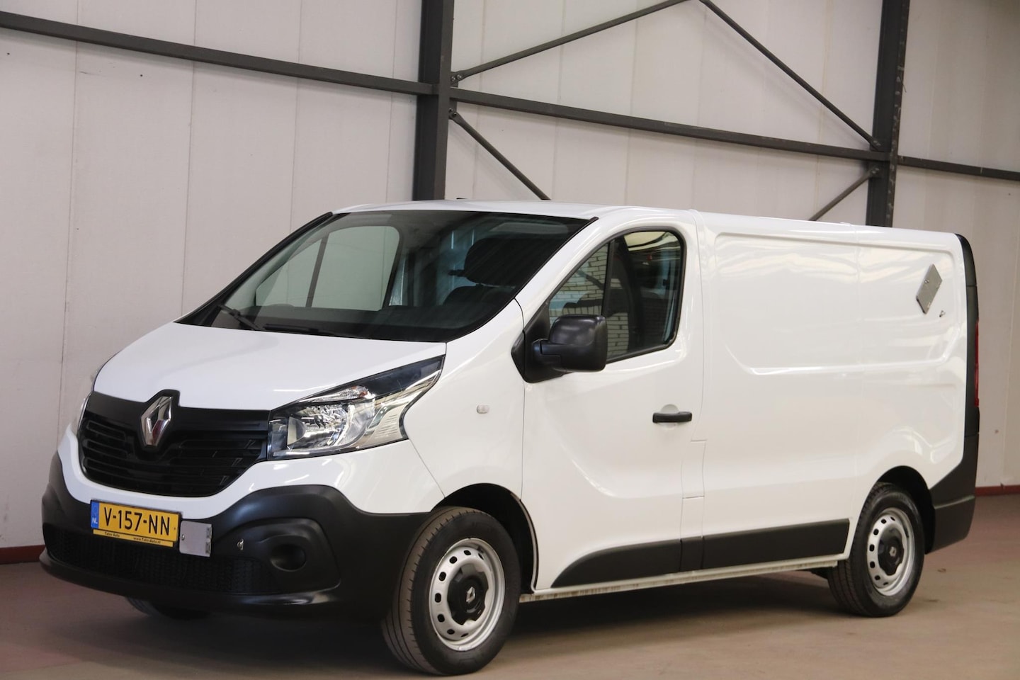 Renault Trafic - 1.6 dCi WERKPLAATSINRICHTING AIRCO Renault Trafic 1.6 dCi WERKPLAATSINRICHTING - AutoWereld.nl