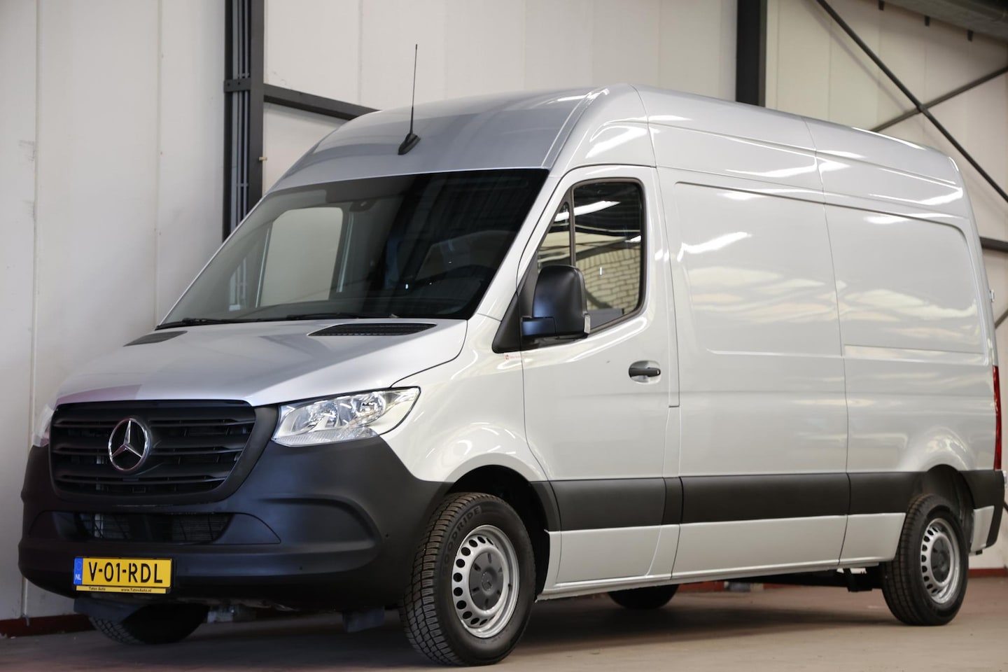 Mercedes-Benz Sprinter - 1.9 CDI 150PK L2H2 AUTOMAAT - AutoWereld.nl
