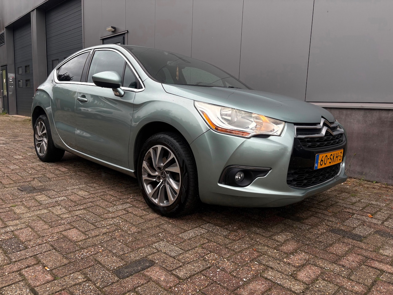 Citroën DS4 - 1.6 VTi Chic|Dealer onderhouden|NAP - AutoWereld.nl