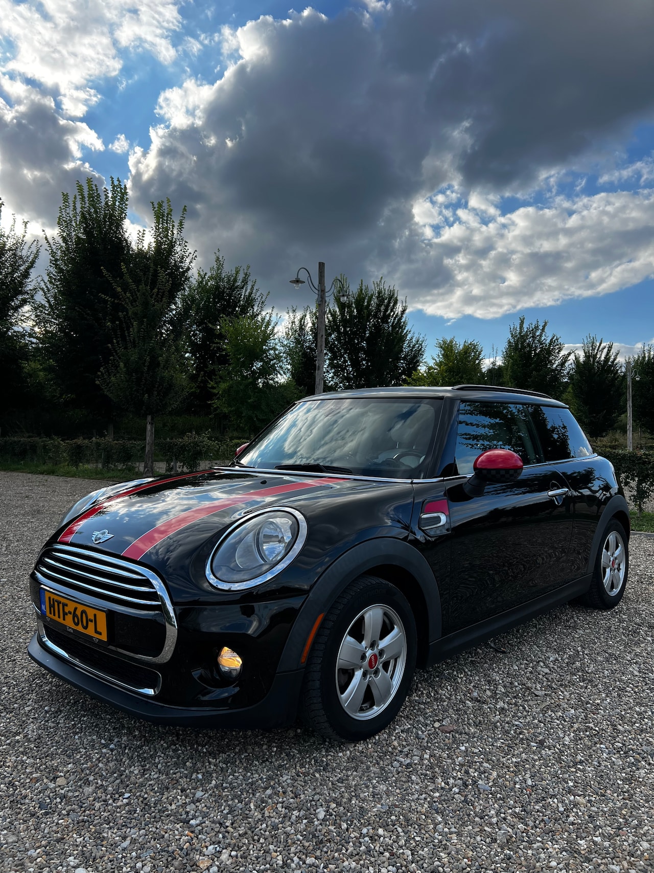 MINI Cooper - 1.5 Turbo - AutoWereld.nl