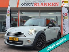 MINI Clubman - 1.6 Cooper Automaat R55 BJ.2010 / Navi / Clima / Leder / Cruise / Pdc / 17"Lmv