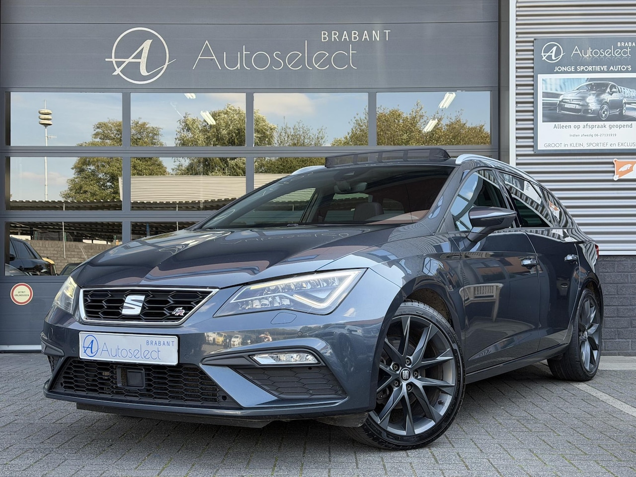SEAT Leon ST - 1.5 TSI FR Pano | Virtual | Eerste eigenaar - AutoWereld.nl