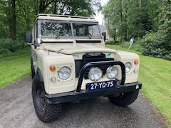Land Rover 109 - 109 Santana