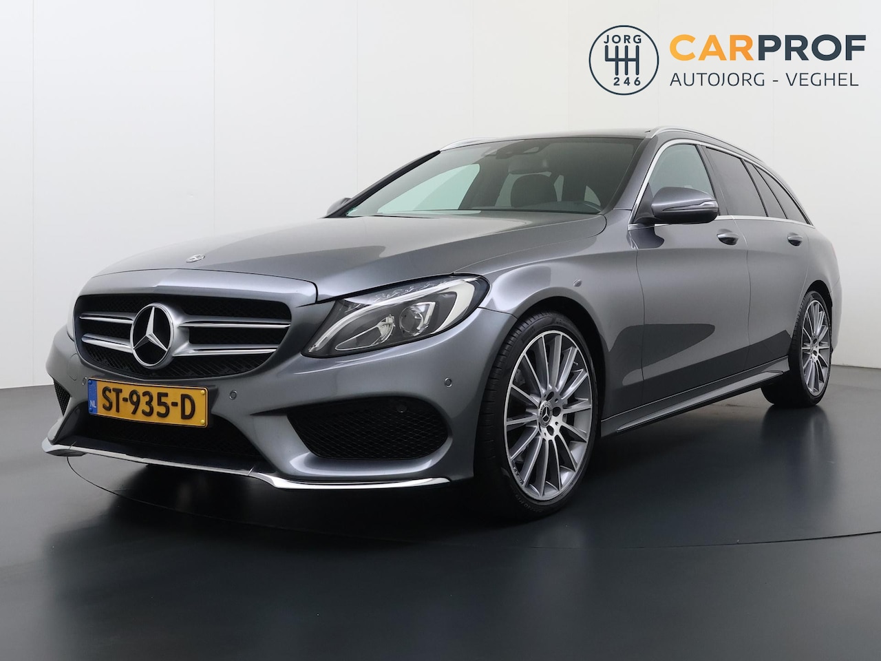 Mercedes-Benz C-klasse Estate - 180 AMG | Pano | Navigatie | Camera | 19" |  NAP | - AutoWereld.nl
