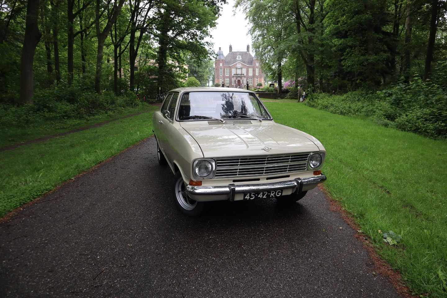 Opel Kadett - 1.2 S 1.2S - AutoWereld.nl