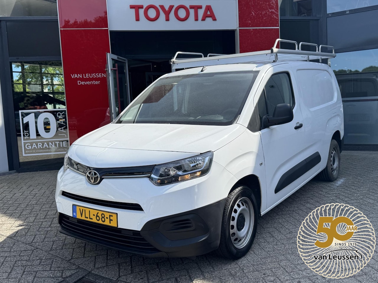 Toyota ProAce City - 1.5 D-4D Cool Comfort Long NL-AUTO AIRCO 1E EIGENAAR - AutoWereld.nl