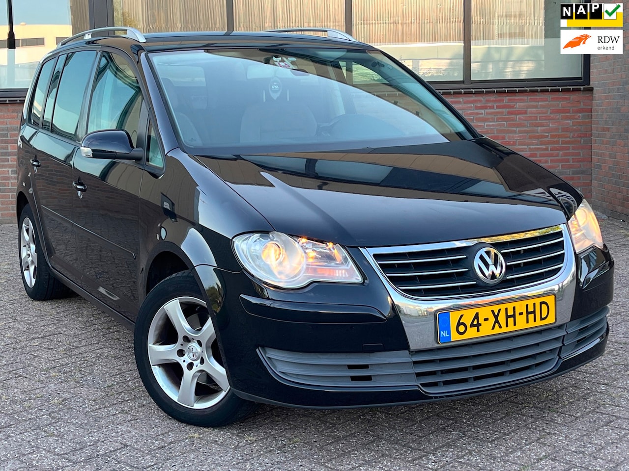 Volkswagen Touran - 1.4 TSI Comfortline Business 7 PERSOONS NAVI CRUISE CLIMA IJSKOUD RIJD SCHAKELT GOED! - AutoWereld.nl