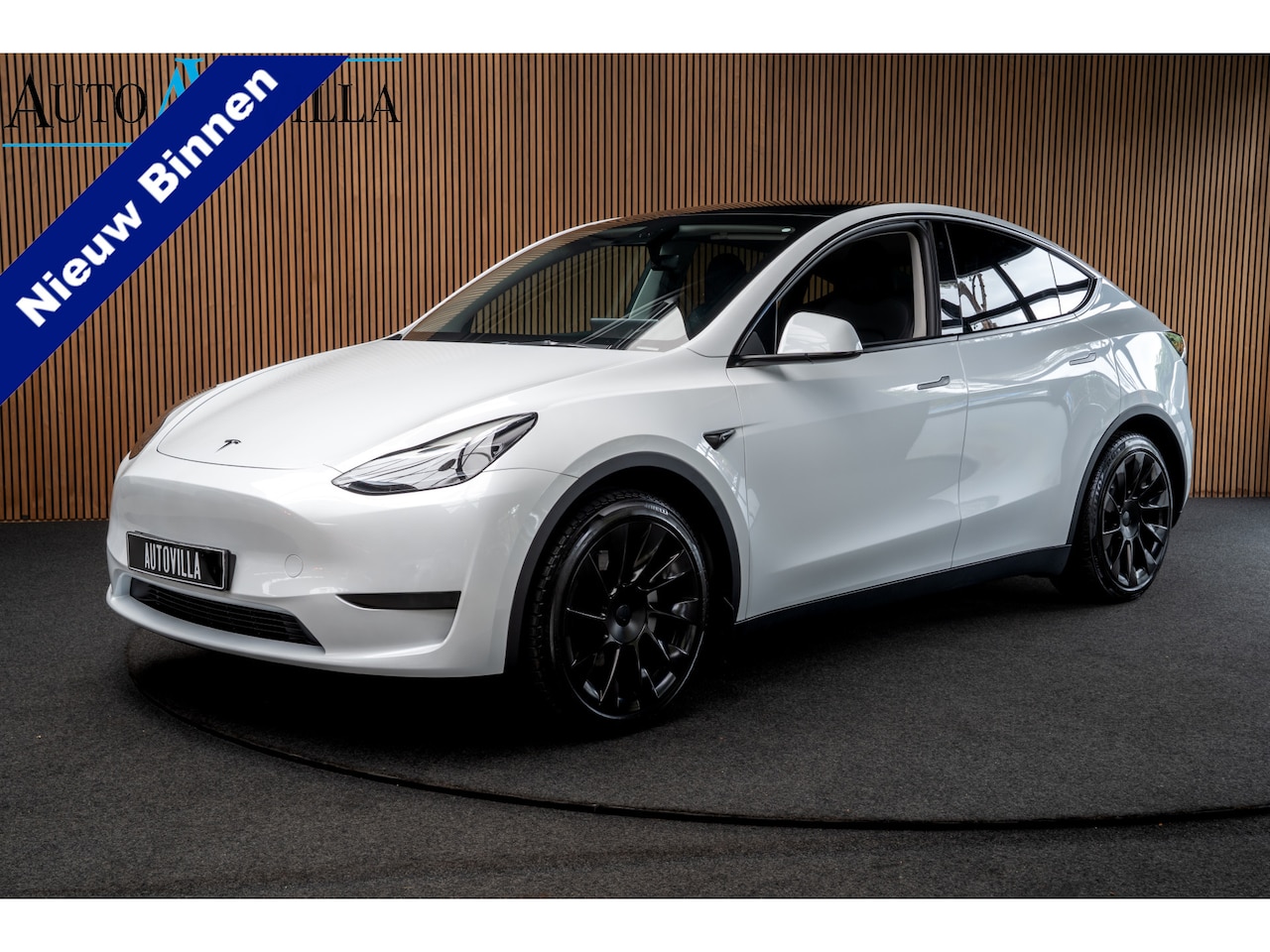 Tesla Model Y - SOH: 95,8% Navi 360° Leer ACC Autopilot PDC Elektr. achterklep Stoelverwarmimg voor en ach - AutoWereld.nl