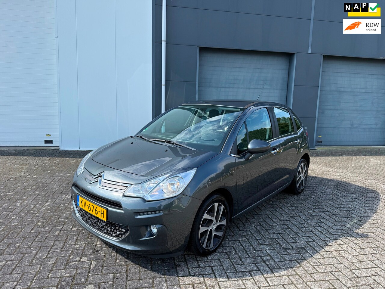 Citroën C3 - 1.2 PureTech Selection Goed onderhouden 2016 - AutoWereld.nl