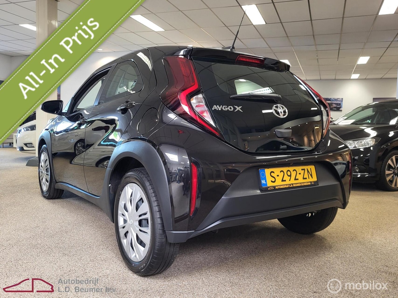 Toyota Aygo X - 1.0 VVT-i MT Play *NL, ANDROID, CAMERA, RIJKLAARPRIJS!*