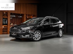 Ford Focus Wagon - 1.5 Titanium Edition Navigatie | Trekhaak | Cruise