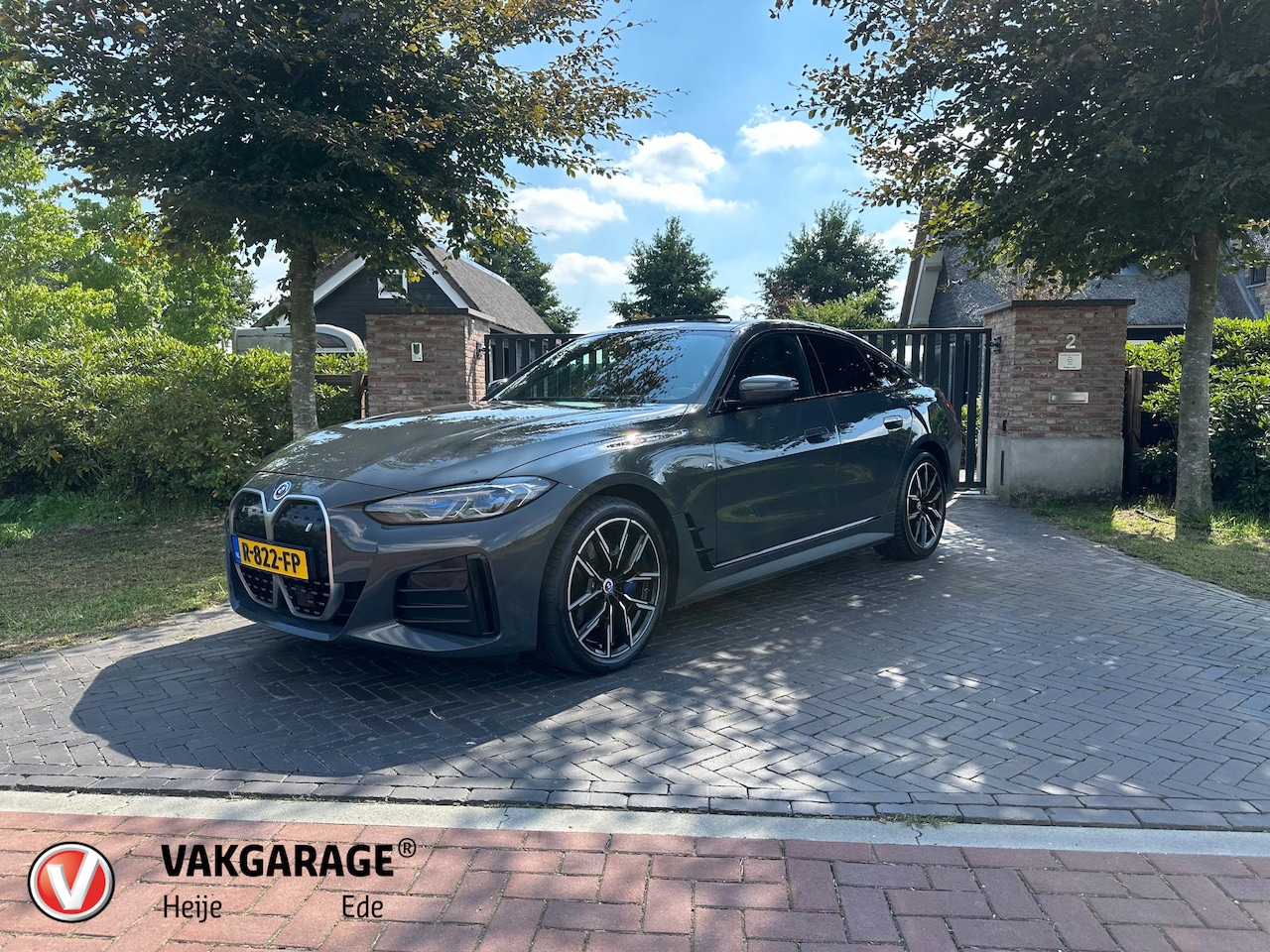 BMW i4 - eDrive40 High Executive 84 kWh | M-Pakket | Schuifdak | Cruise Control adaptief met Stop&G - AutoWereld.nl