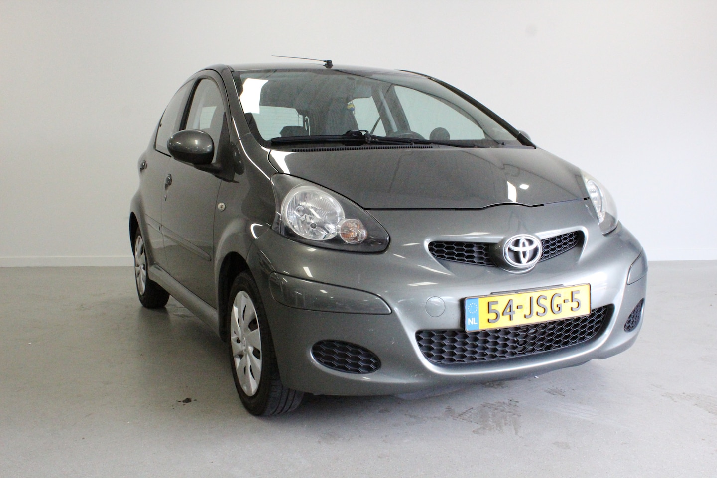 Toyota Aygo - 1.0-12V | 08-07-2027 APK | 5DEUR | AIRCO | ELEK-RAMEN | - AutoWereld.nl