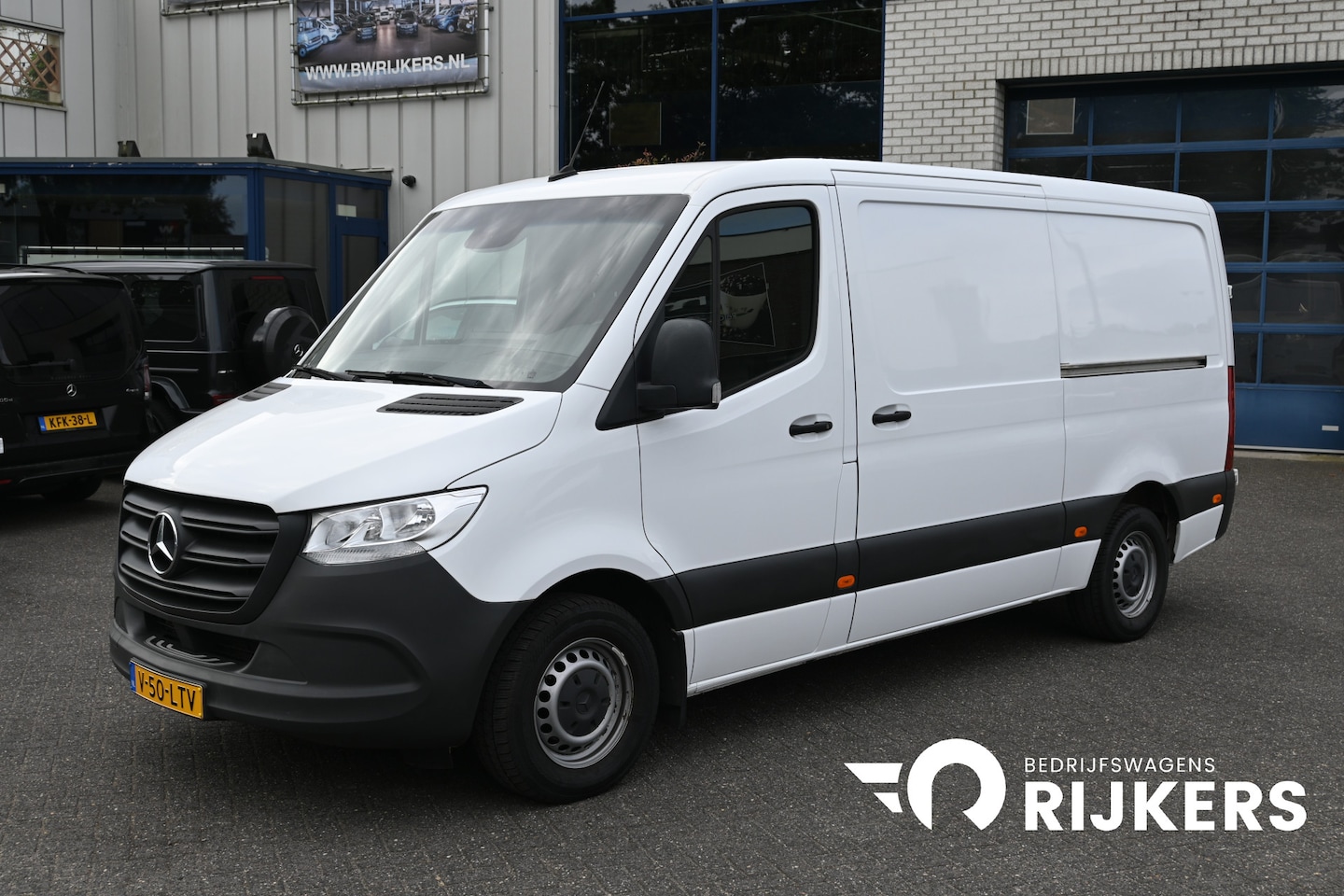 Mercedes-Benz Sprinter - 315 CDI L2H1 RWD 2 Schuifdeuren, MBUX Navigatie met camera, Standkachel - AutoWereld.nl