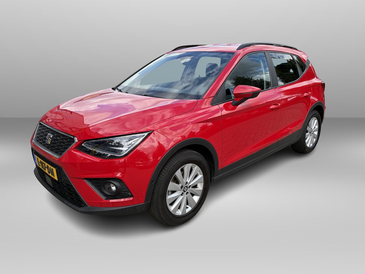 SEAT Arona - 1.0 TSI Style Business Intense Plus Alcantara | Navi | Camera | Cruise | LED | Aplle/Andro - AutoWereld.nl