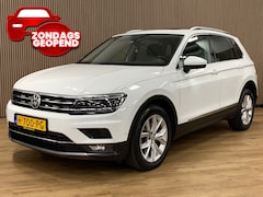 Volkswagen Tiguan - 1.5 TSI ACT Highline Business R|Automaat|Opendak|Navigatie|
