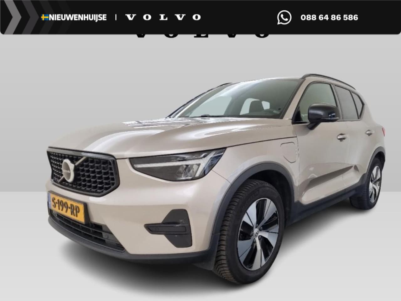 Volvo XC40 - 1.5 T4 Plug-in hybrid Plus Dark | Adaptieve Cruise Control | Harman Kardon Audio | DAB | D - AutoWereld.nl