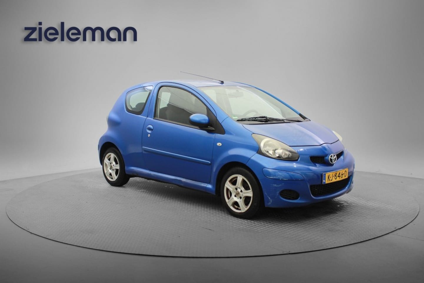 Toyota Aygo - 1.0-12V Access 1.0-12V Access - AutoWereld.nl