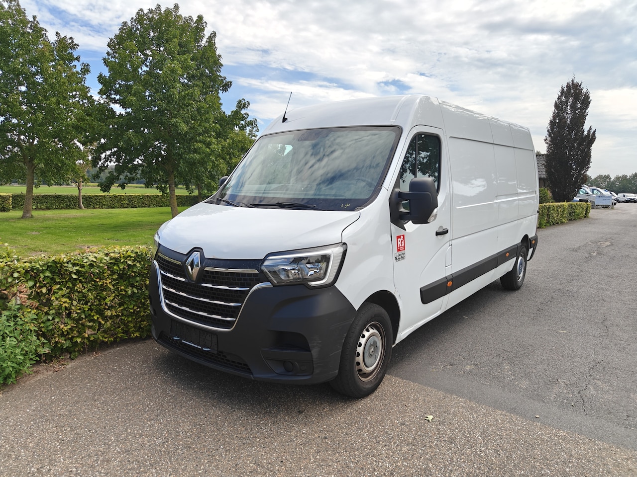 Renault Master - T35 2.3 dCi 150 L3H2 AIRCO BJ 2022 - AutoWereld.nl