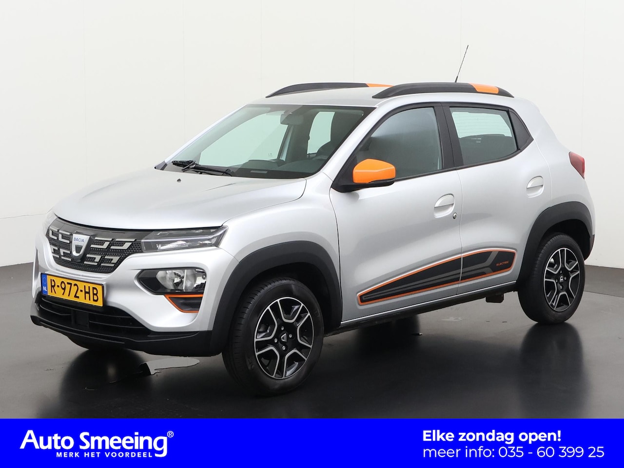 Dacia Spring - Comfort Plus (Orange Pack) 27 kWh | SOH 92% | Camera | Navigatie | Apple/Android Carplay | - AutoWereld.nl
