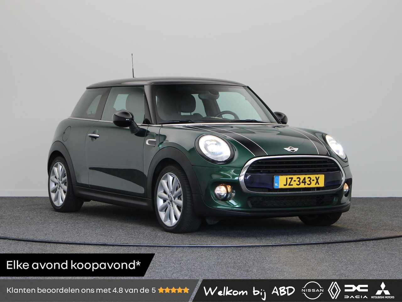 MINI 3-Deurs - 1.5 Cooper Serious Business | Sportstoelen | Sportpakket | Navi Pro | Airco | - AutoWereld.nl