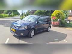 Volkswagen Touran - 1.4 TSI Comfortline LET OP MOTOR LOOPT OP 3 CILINDERS