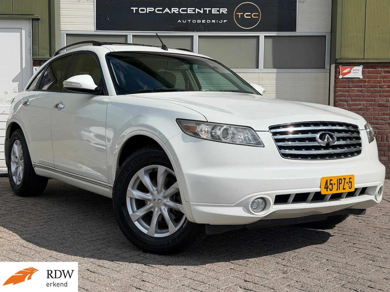 Infiniti FX - 35 AWD/SCHUIFD/PARKS/LEER/STOELV/CRUISE/APK - AutoWereld.nl