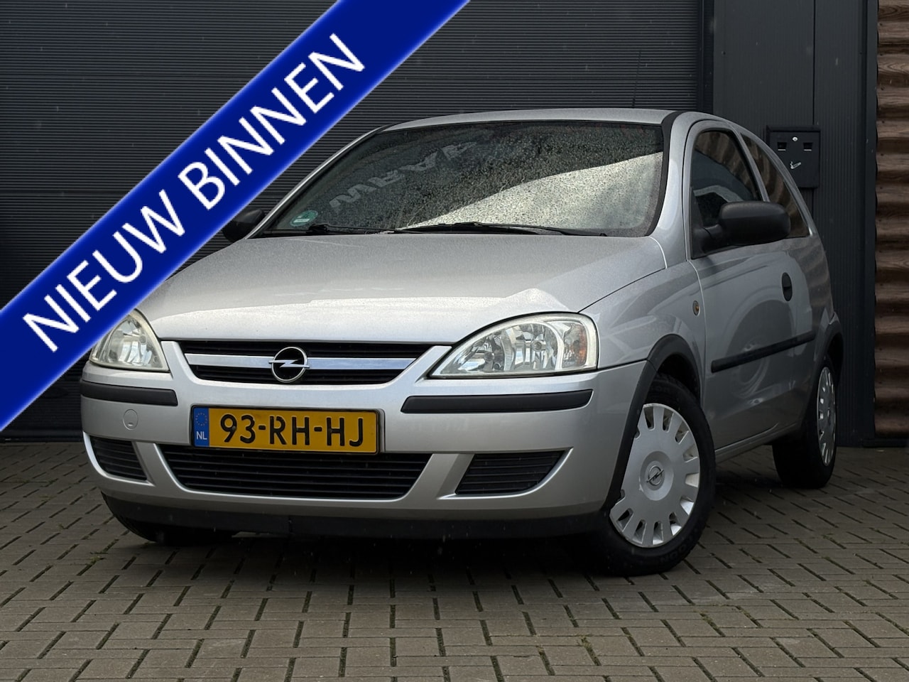 Opel Corsa - 1.0-12V Rhythm Airco Cr-Control - AutoWereld.nl