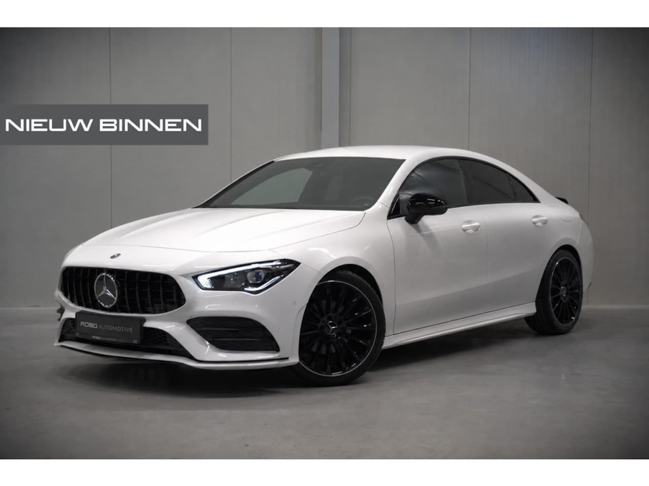 Mercedes-Benz CLA-Klasse - 180 Business Solution AMG | Stoelverwarming | Apple Carplay | Keyless | Camera | LED High - AutoWereld.nl