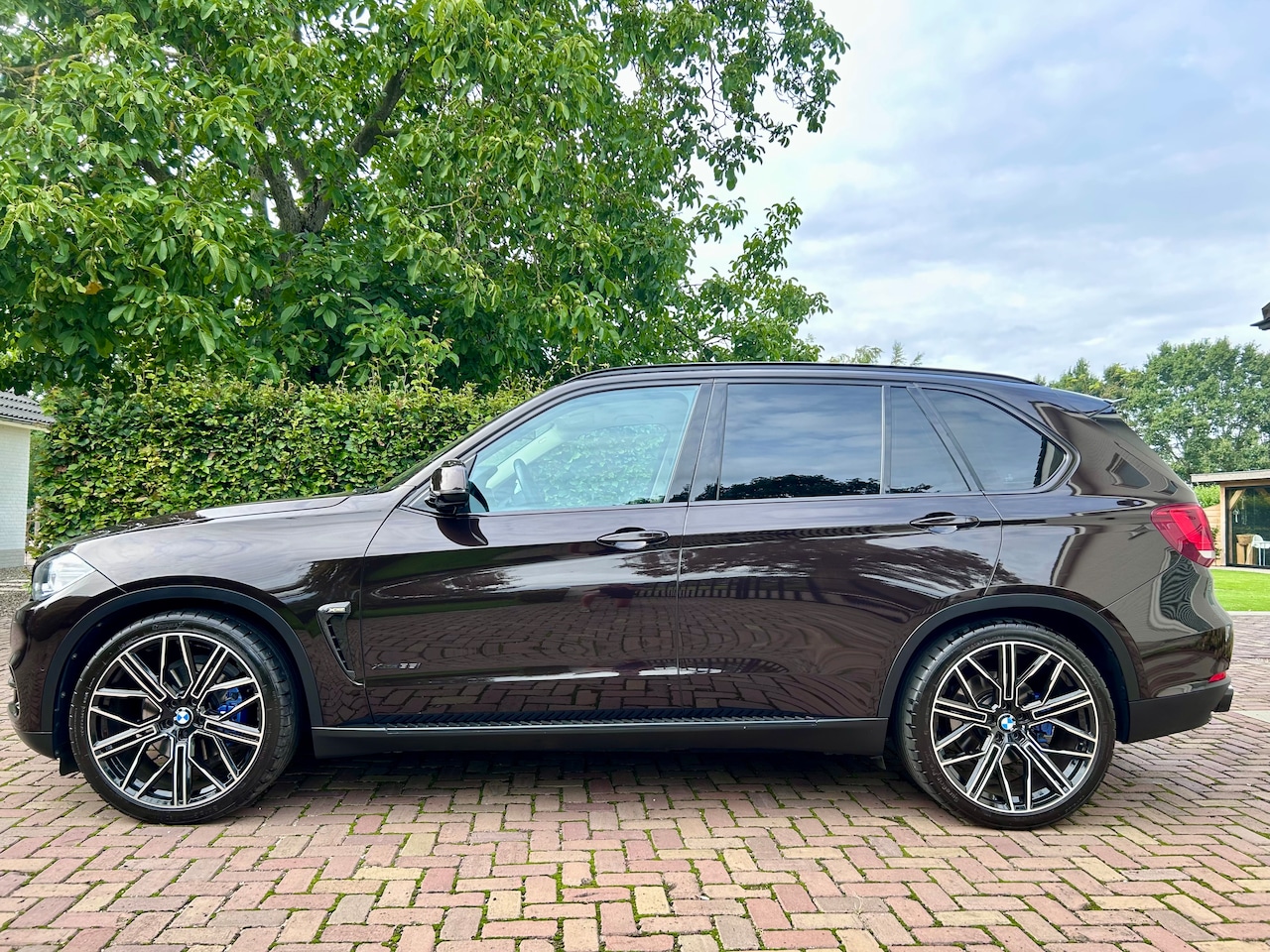 BMW X5 - 3.5i xDrive High Executive **ACC//TV//CarPlay//Head-up//trekhaak//22 inch**= - AutoWereld.nl