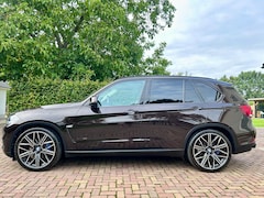 BMW X5 - 3.5i xDrive High Executive **ACC//TV//CarPlay//Head-up//trekhaak//22 inch**=