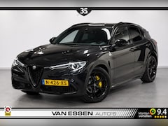 Alfa Romeo Stelvio - 2.0 T AWD First Edition Navi Camera Memory Stoel/Stuurverw. Carbon Ragazzon Uitlaat
