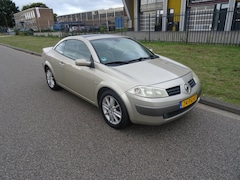 Renault Mégane coupé cabriolet - 2.0-16V Privilège Luxe