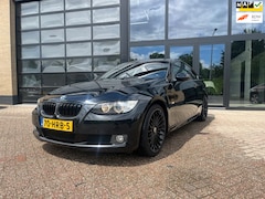 BMW 3-serie Coupé - 325i , Navi, Leer/stof, NL-Auto