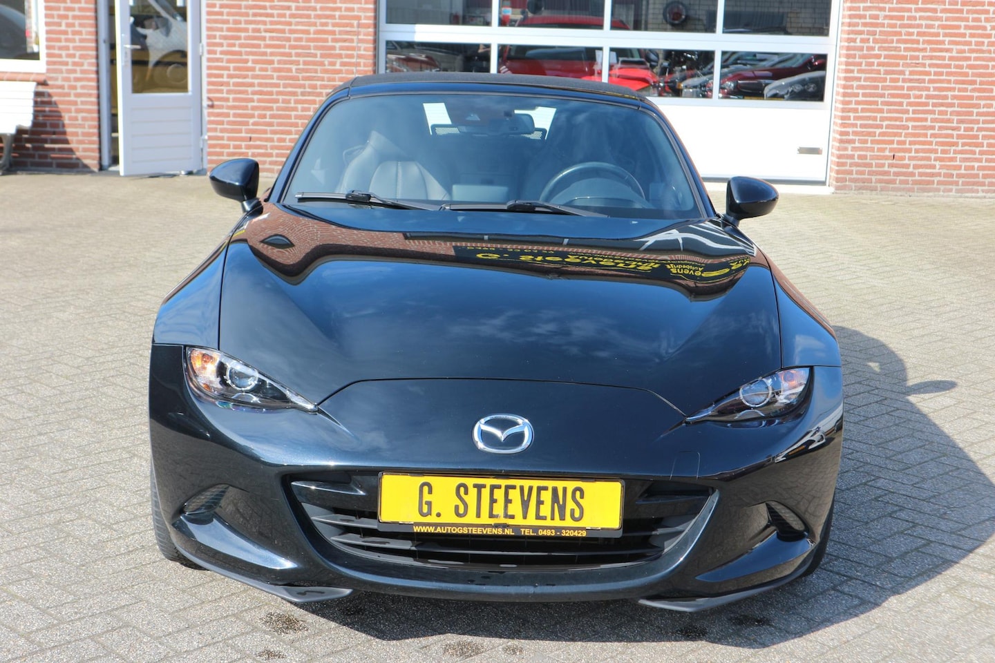 Mazda MX-5 - 1.5 SkyActiv-G 132 Signature 1.5 SkyActiv-G 132 Signature - AutoWereld.nl