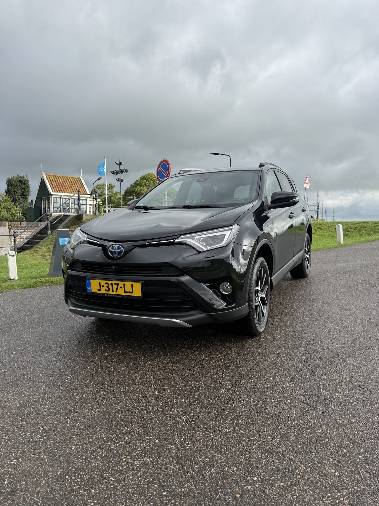Toyota RAV4 - 2.5 Hybrid AWD Dynamic 2.5 Hybrid AWD Dynamic - AutoWereld.nl