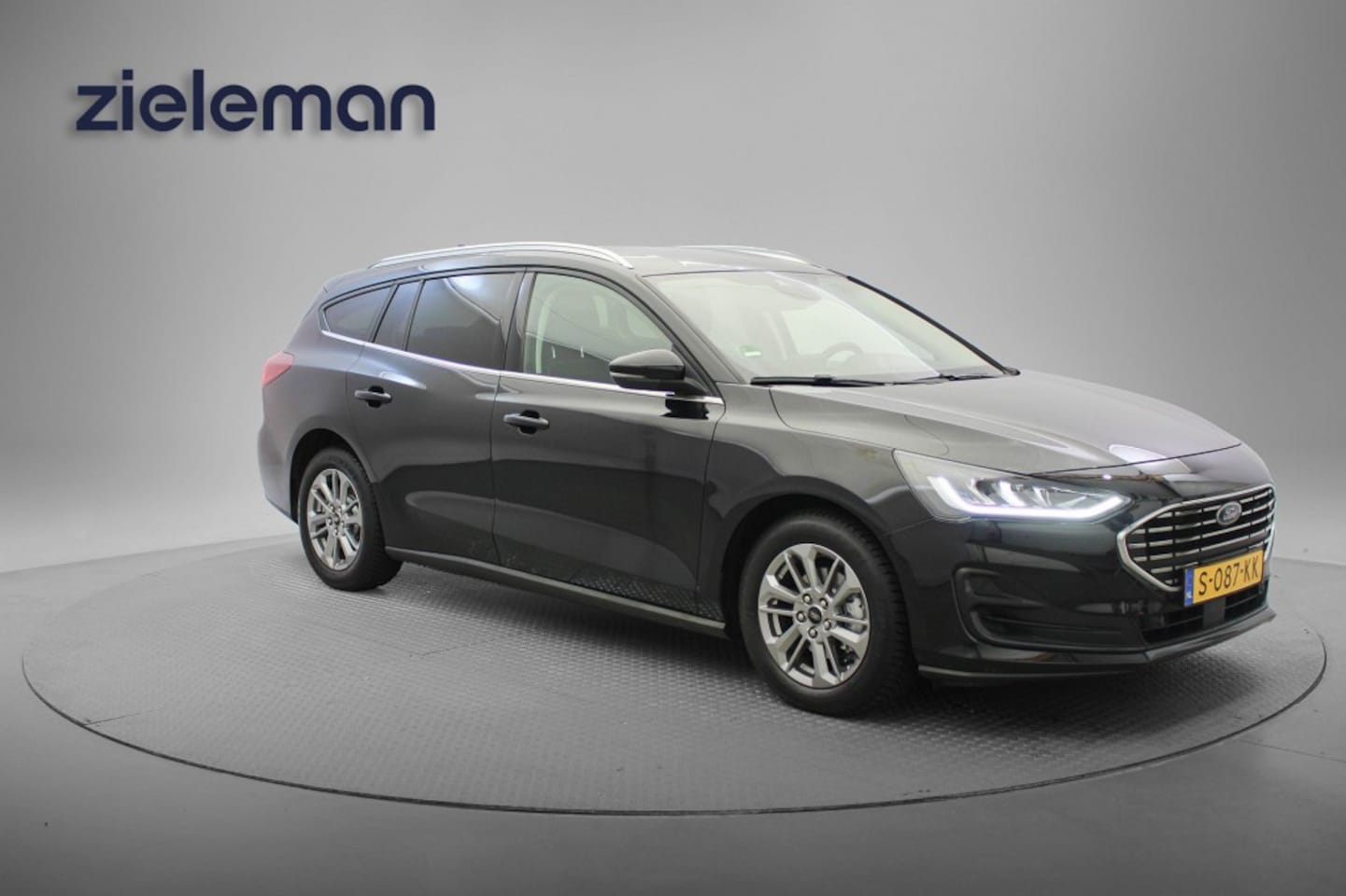 Ford Focus Wagon - 1.0 EcoBoost Hybrid Titanium Style - Carplay, Camera, Clima, Blind Spot - AutoWereld.nl