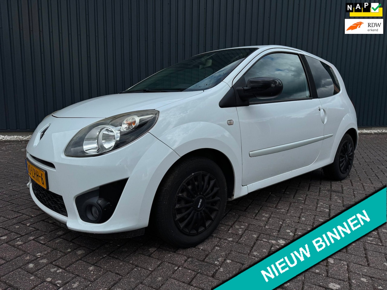 Renault Twingo - 1.2-16V Dynamique 1.2-16V Dynamique (AIRCO/STUURBEKRACHTIGING/APK2027) - AutoWereld.nl