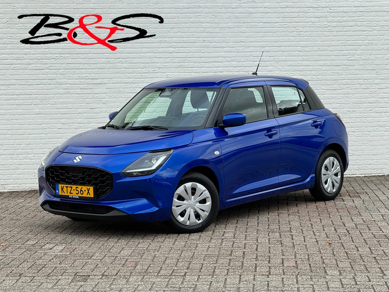 Suzuki Swift - 1.2 Style Smart Hybrid Adaptive cruise Camera Pdc Navigatie Dodehoek Carplay - AutoWereld.nl