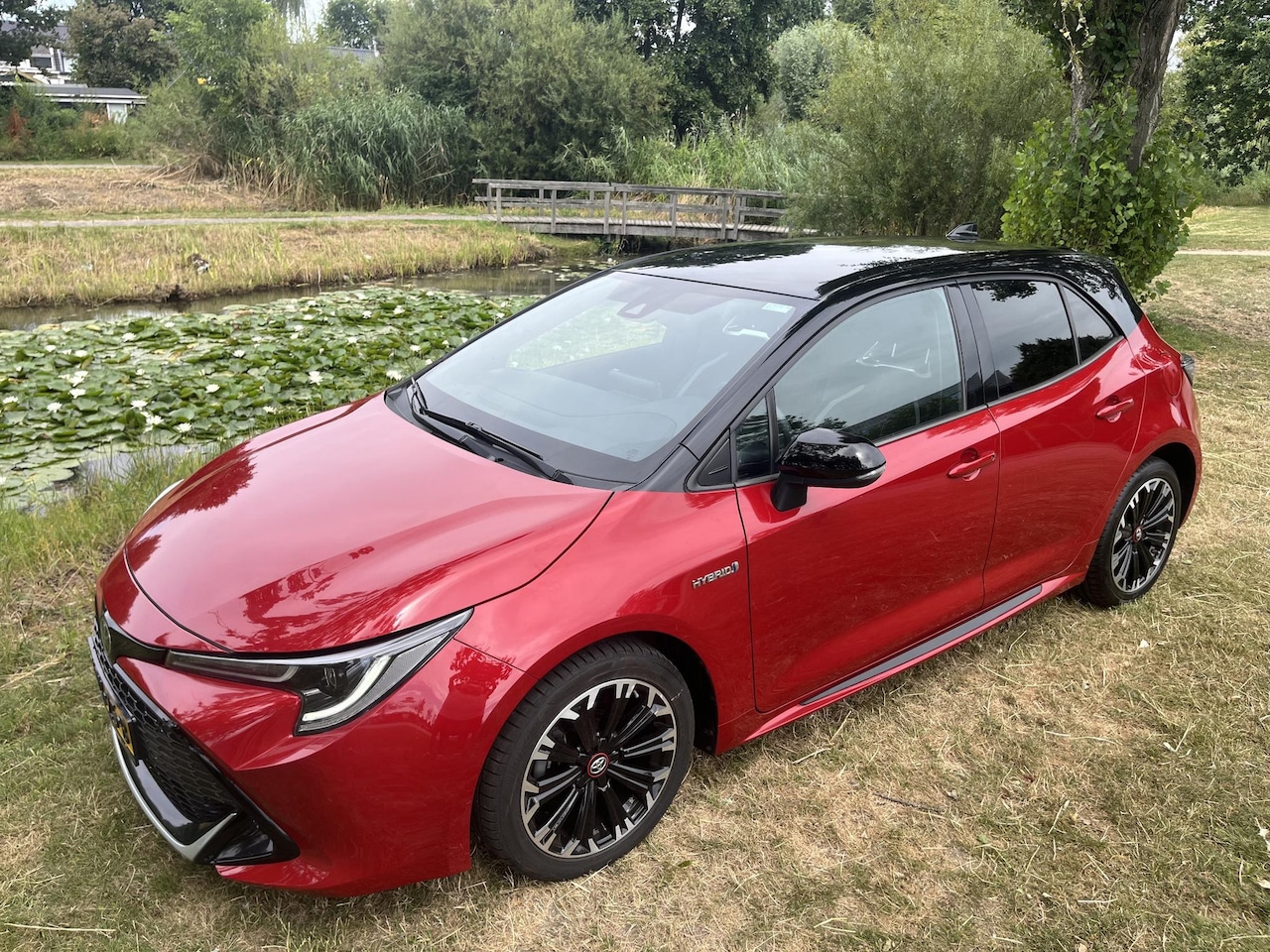 Toyota Corolla - 1.8 Hybrid GR Sport Topst. - AutoWereld.nl