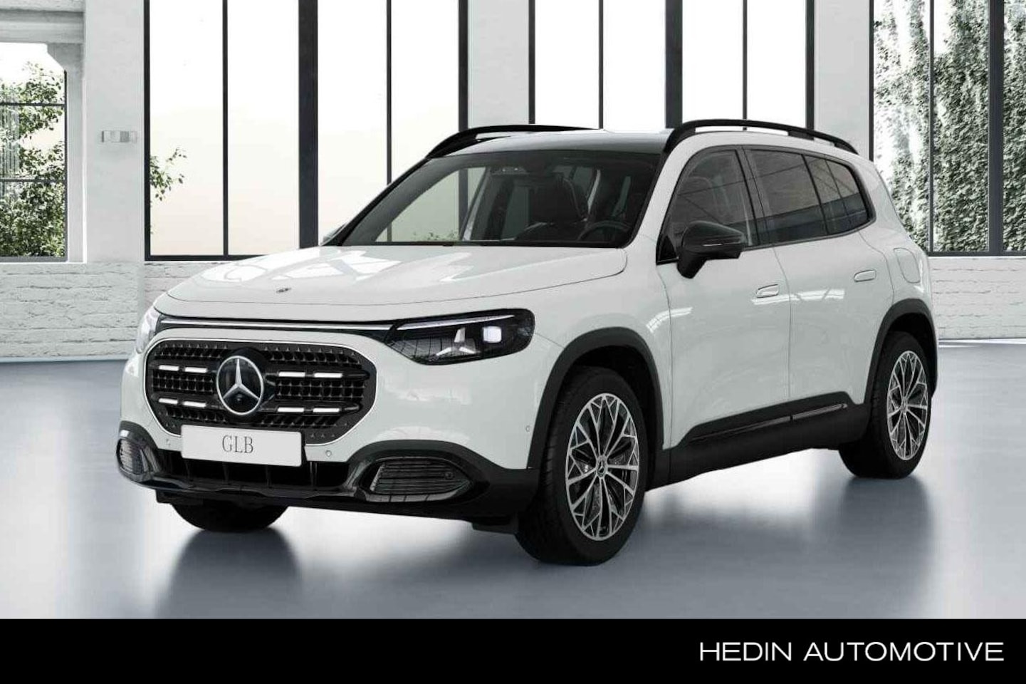 Mercedes-Benz GLB - GLB 180 Business Solution Luxury 7-Persoons | Nightpakket | Trekhaak - AutoWereld.nl