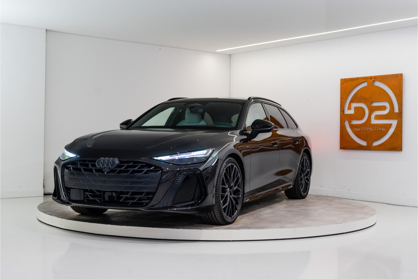 Audi A6 Avant - C9 e-hybrid 270KW Quattro S Edition Competition 367PK | Madeira Brown Pearl | Tech Pro | B - AutoWereld.nl