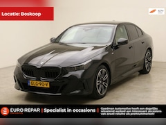 BMW 5-serie - 520i M-PAKKET DEALER OND. NL-AUTO NAP PANO