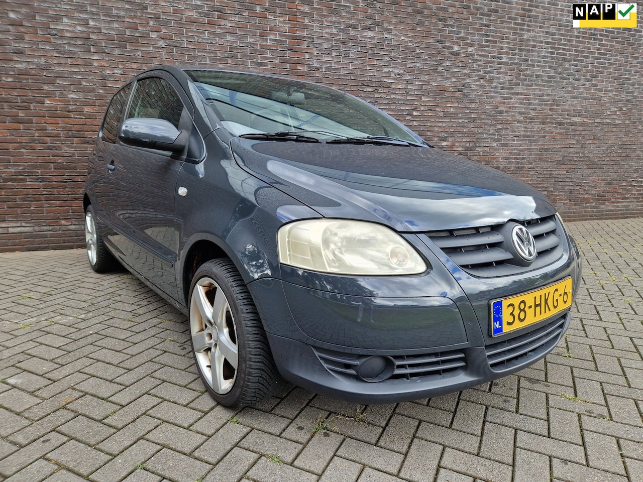 Volkswagen Fox - 1.2 Trendline LM velg radio 1e eig. APK '27 - AutoWereld.nl