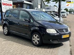Volkswagen Touran - FOR EXPORT 2.0-16V FSI Highline