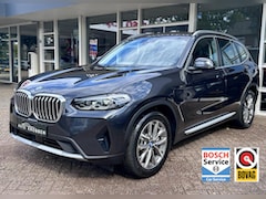 BMW X3 - xDrive30e Business Edition Plus Climat control, Camera, Carplay, Bluetooth, LM